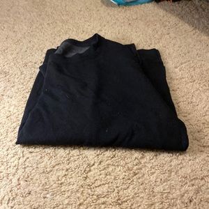 Simple black sweatshirt with no hood 1x